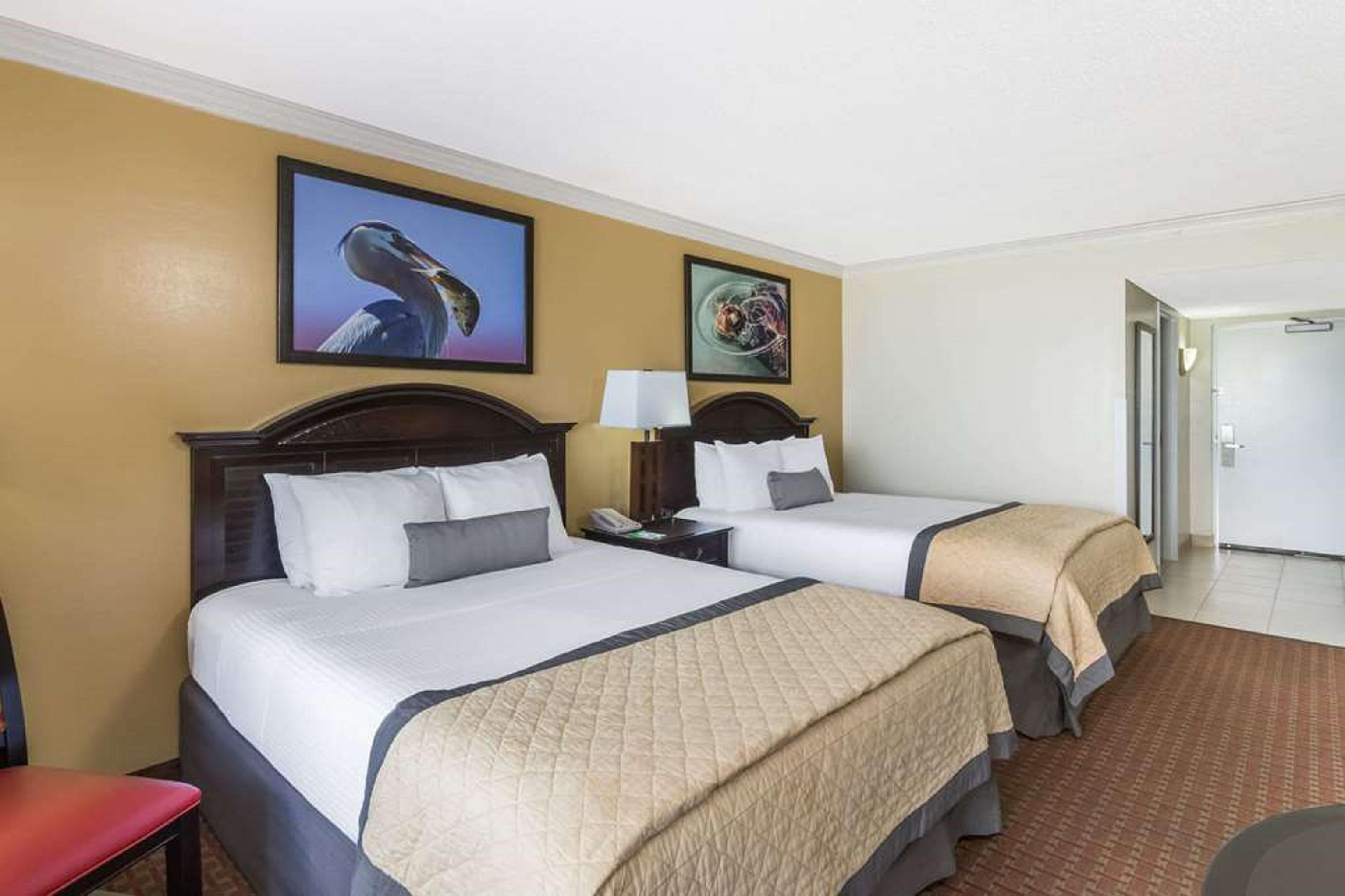 Wyndham Garden Fort Walton Beach Destin Экстерьер фото
