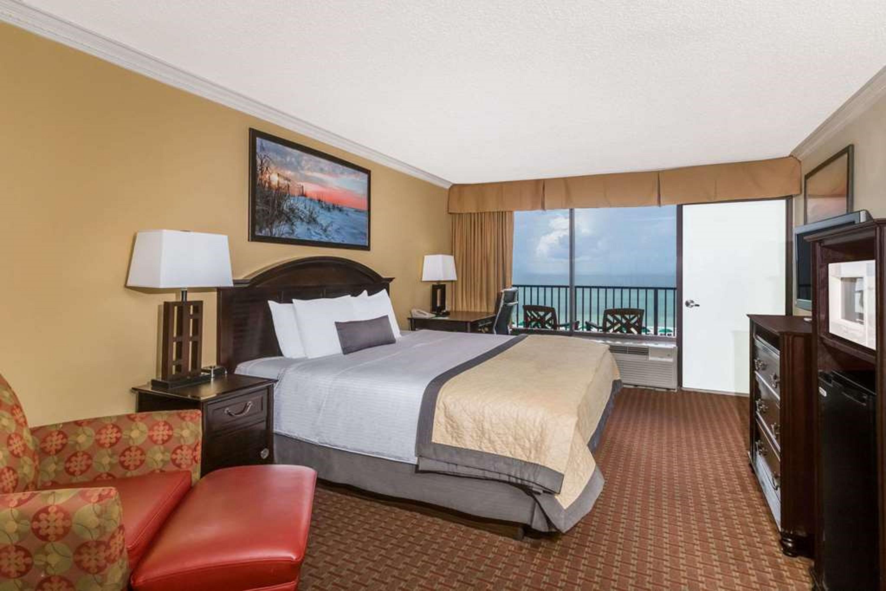Wyndham Garden Fort Walton Beach Destin Экстерьер фото