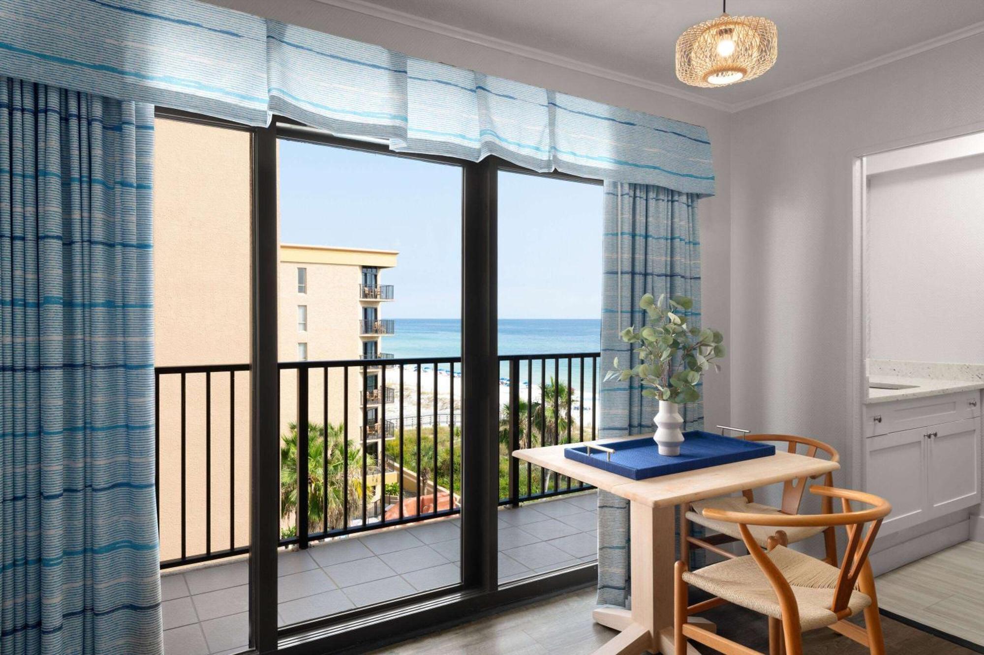 Wyndham Garden Fort Walton Beach Destin Экстерьер фото