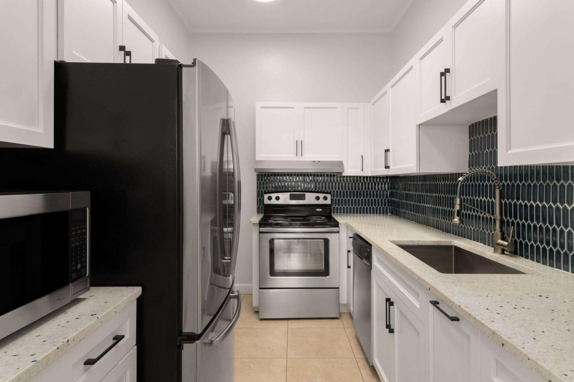 Wyndham Garden Fort Walton Beach Destin Экстерьер фото