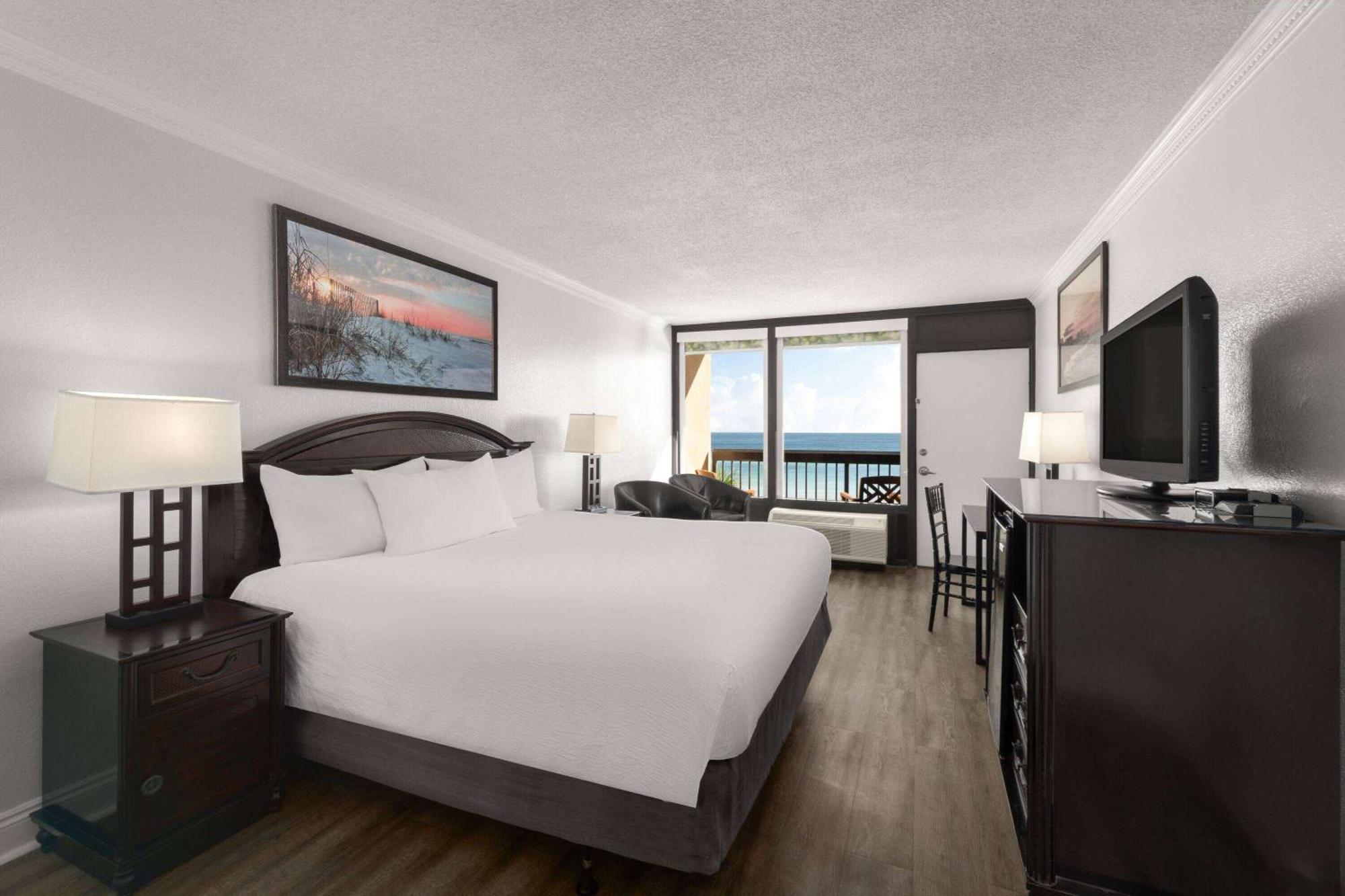 Wyndham Garden Fort Walton Beach Destin Экстерьер фото