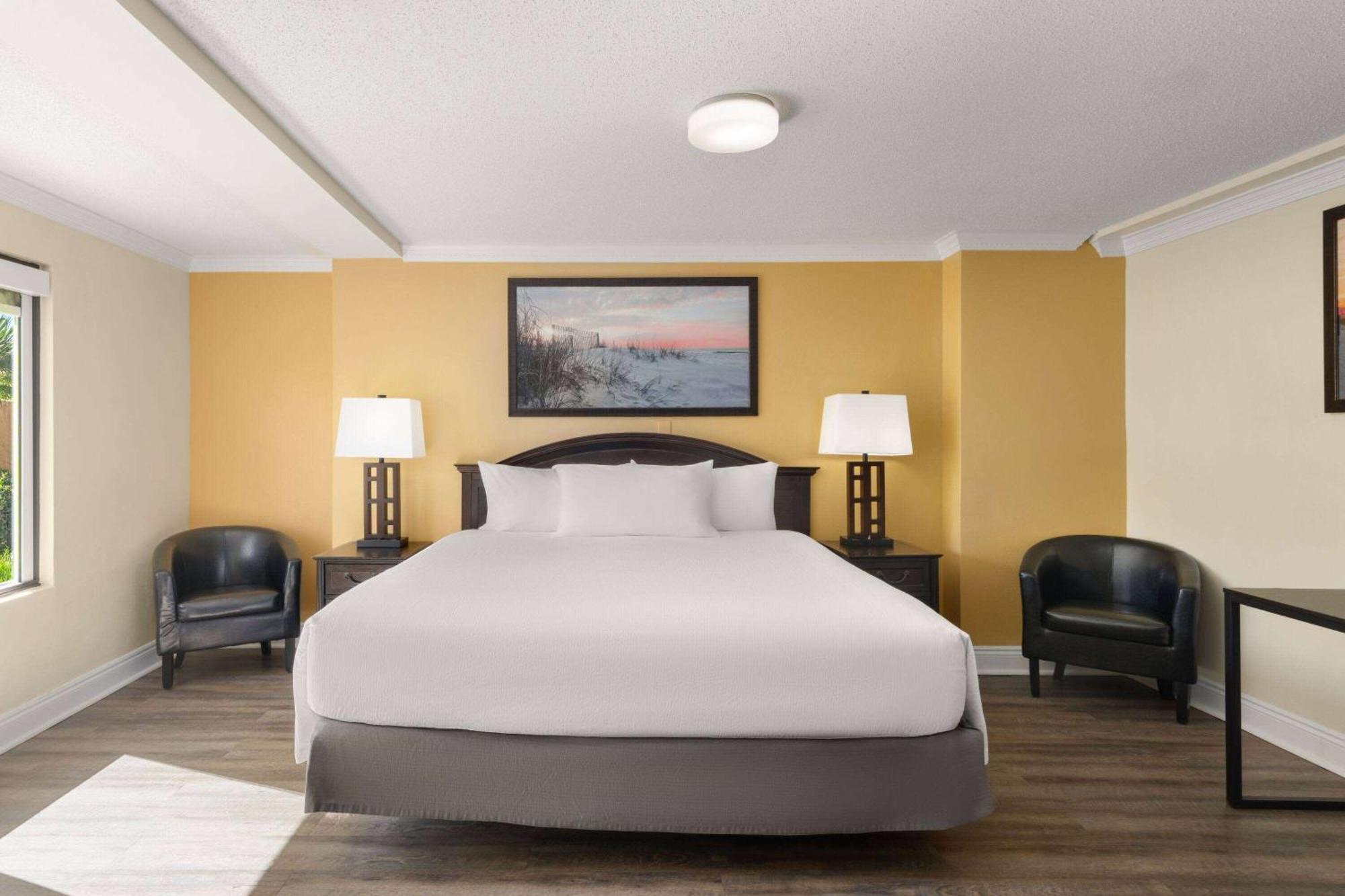 Wyndham Garden Fort Walton Beach Destin Экстерьер фото