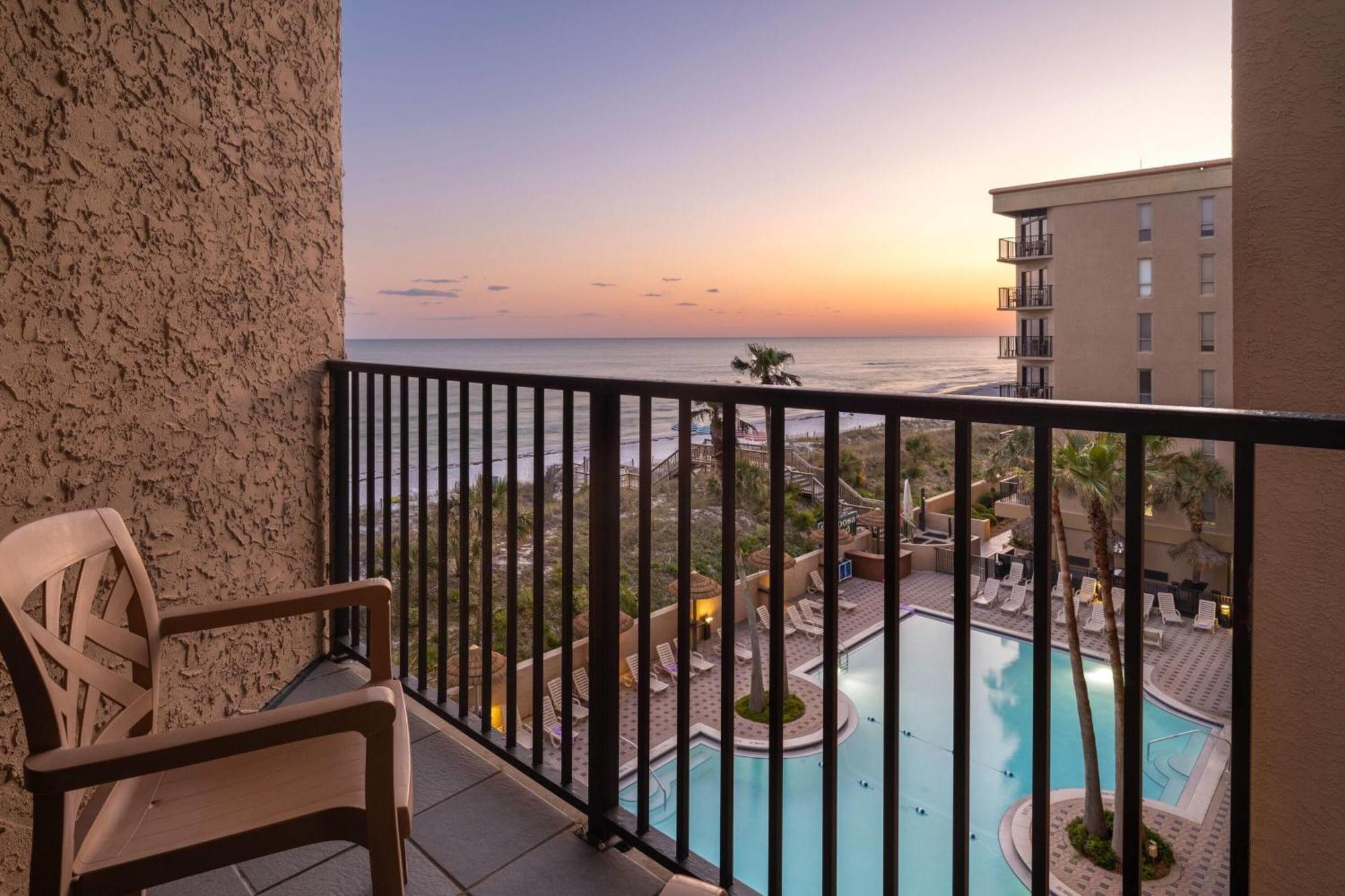 Wyndham Garden Fort Walton Beach Destin Экстерьер фото
